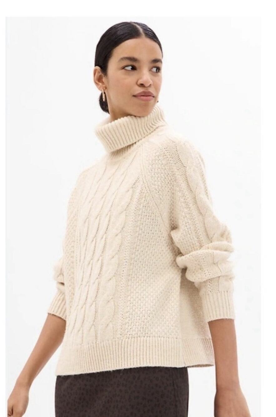 Gap Women’s Cable knit Turtle Neck Cotton Wool Blend Sweater Size Large HRC